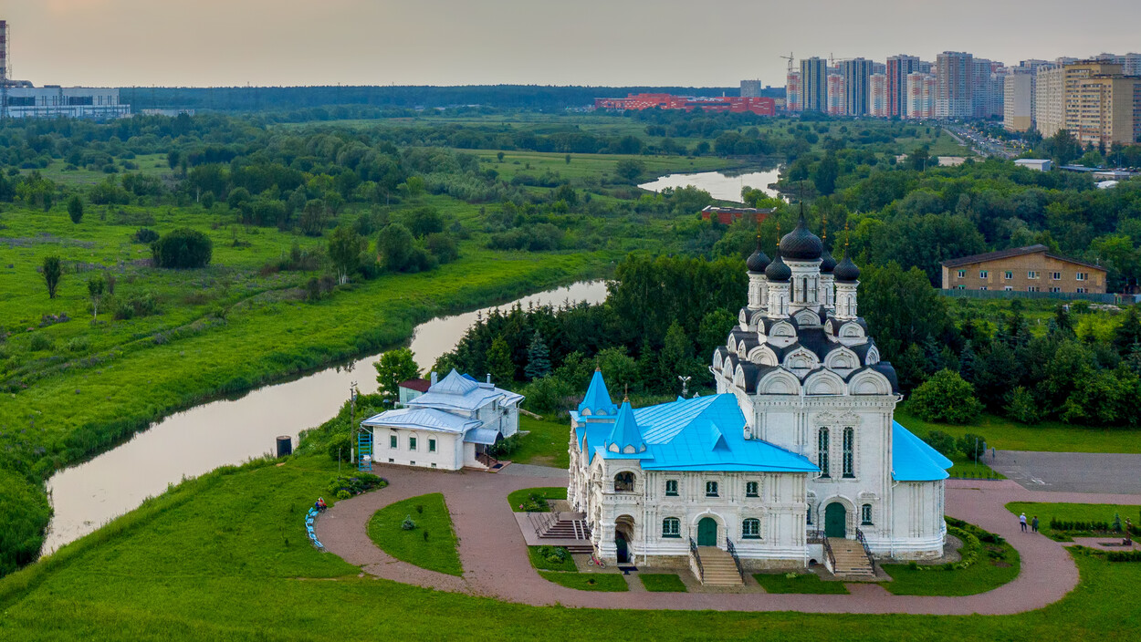 Дорога в Лавру